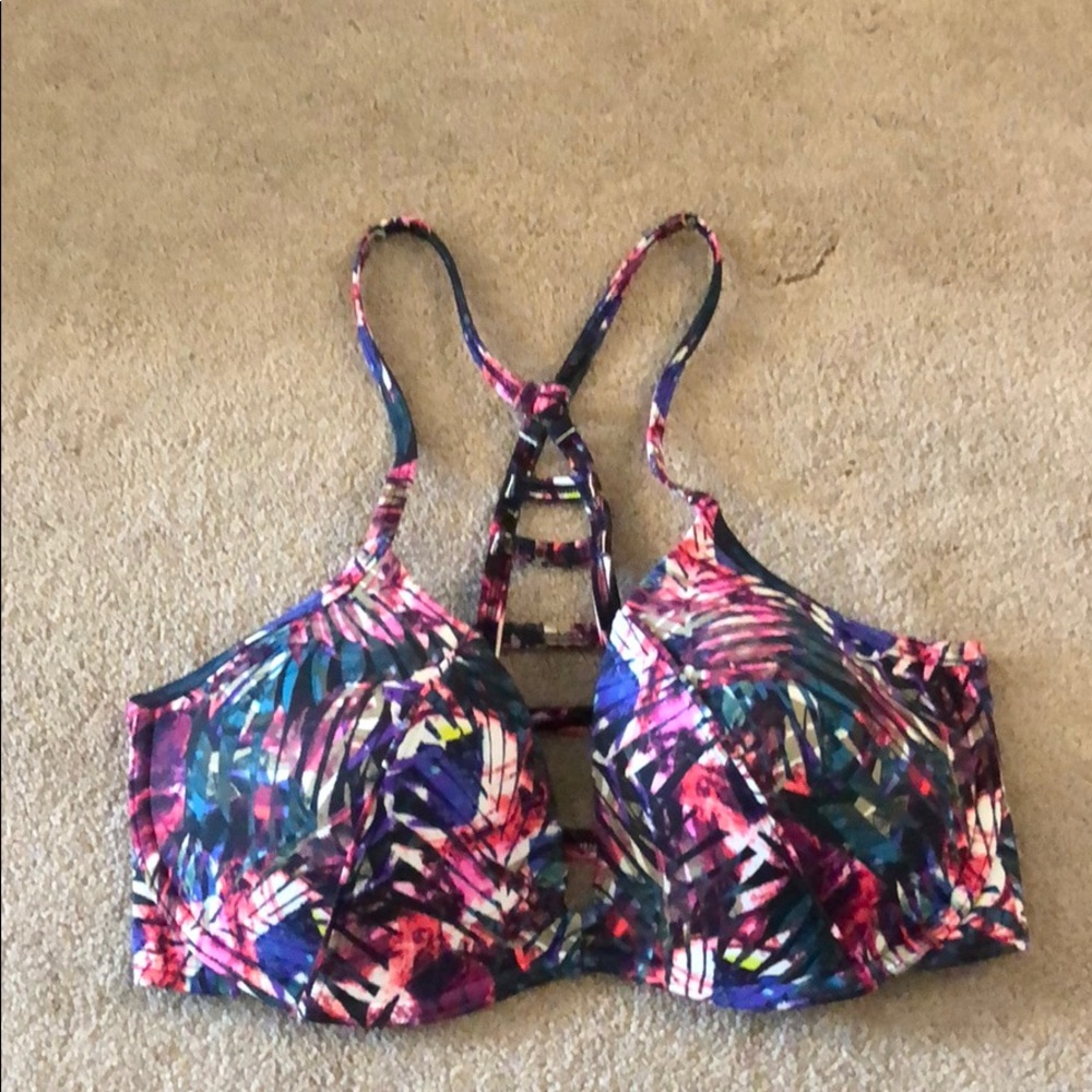 Victoria’s Secret bikini top